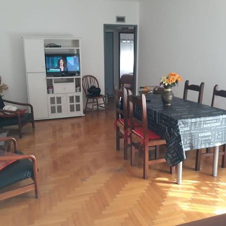 부에노스아이레스 Apartamento Lautaro 아파트 외부 사진